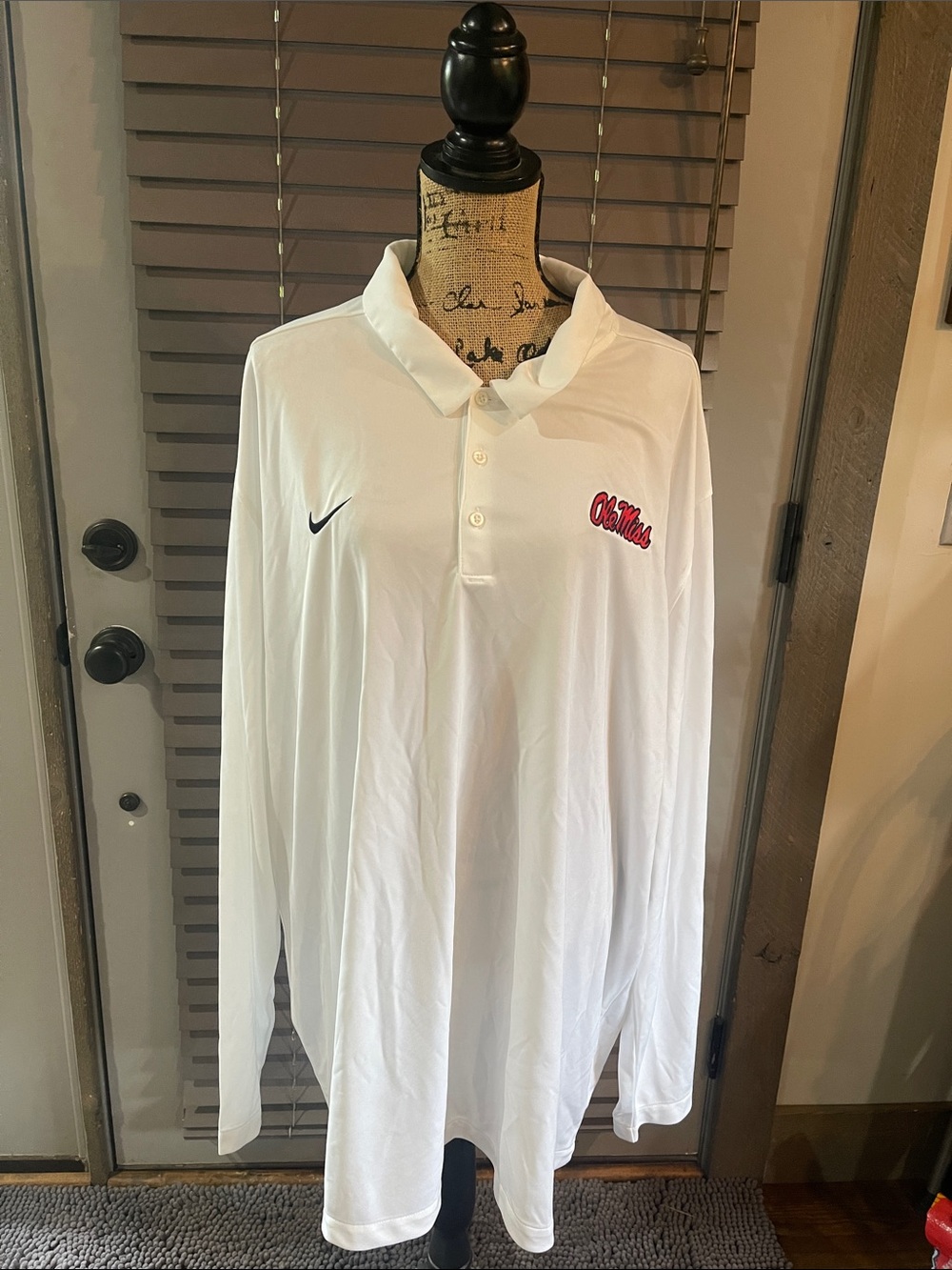 Nike Men’s White Long-Sleeve Polo with Red Ole Miss Script